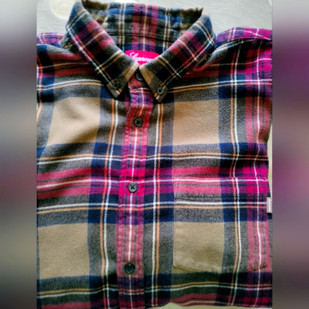 Authentic Supreme Mens Size Large Long Sleeve Flannel